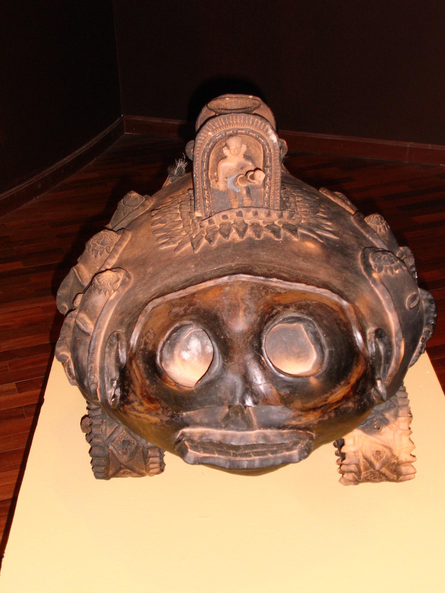 URNAS FUNERARIAS GLOBULARES