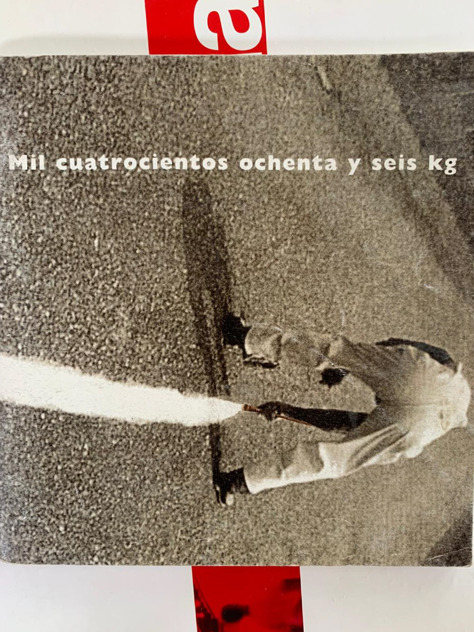 Mil cuatrocientos ochenta y seis kg CCE Quito 2001